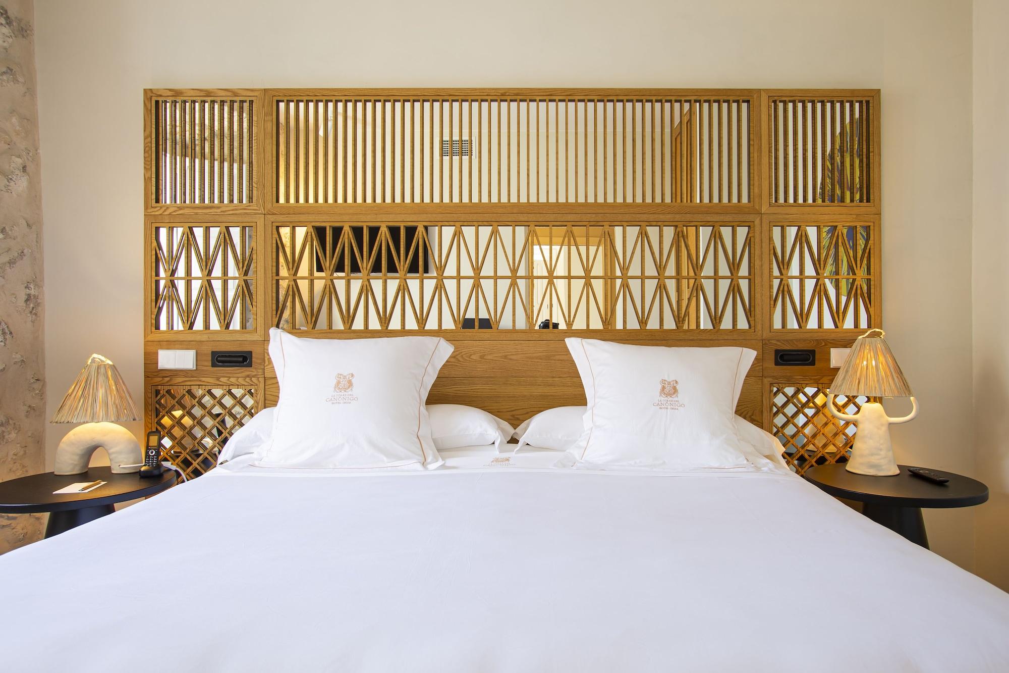 ลา ตอร์เร เดล กาโนนิโก Hotel อิบิซาทาวน์ ภายนอก รูปภาพ